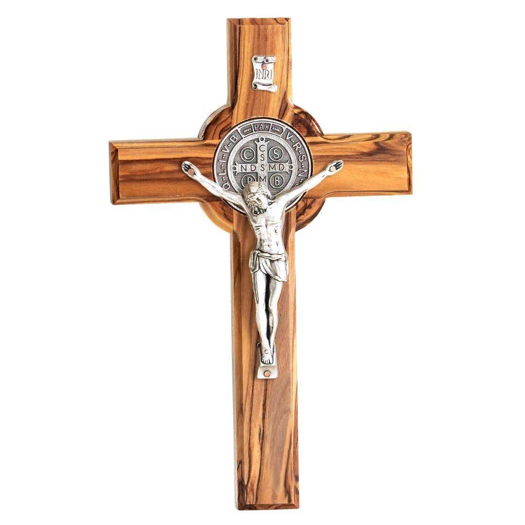 KASSIS i olivträ Sankt Benedictuskors för upphängning av Benedictuskorset väggkors Krucifix för konfirmation Födelse Nattvard Dop 12 x 8,5 cm